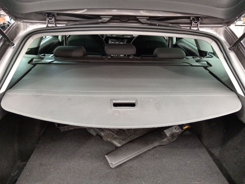 Recambio de bandeja trasera para seat leon st (5f8) 1.6 tdi referencia OEM IAM   