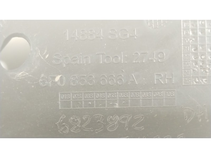 Recambio de rejilla paragolpes derecha para seat ibiza v (kj1, kjg) 1.0 tsi referencia OEM IAM 6F0853666A  