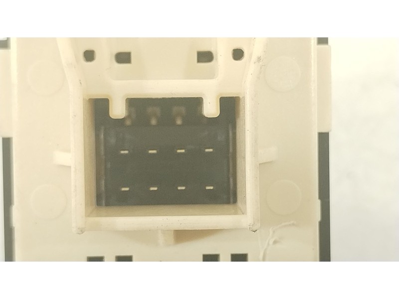 Recambio de mando elevalunas trasero derecho para kia sorento () referencia OEM IAM 93581P2200WK  