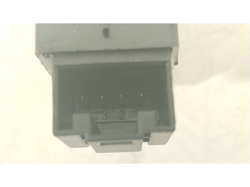 Recambio de mando elevalunas trasero izquierdo para cupra tavascan tavascan referencia OEM IAM 19D959855WHS  