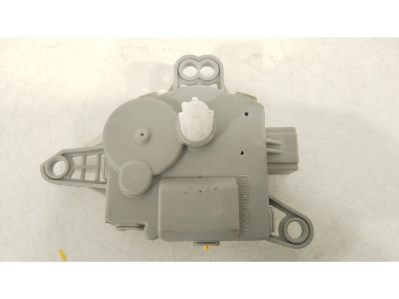 Recambio de motor apertura trampillas climatizador para kia sorento () referencia OEM IAM EA1F0MQHAA SEEC4355 