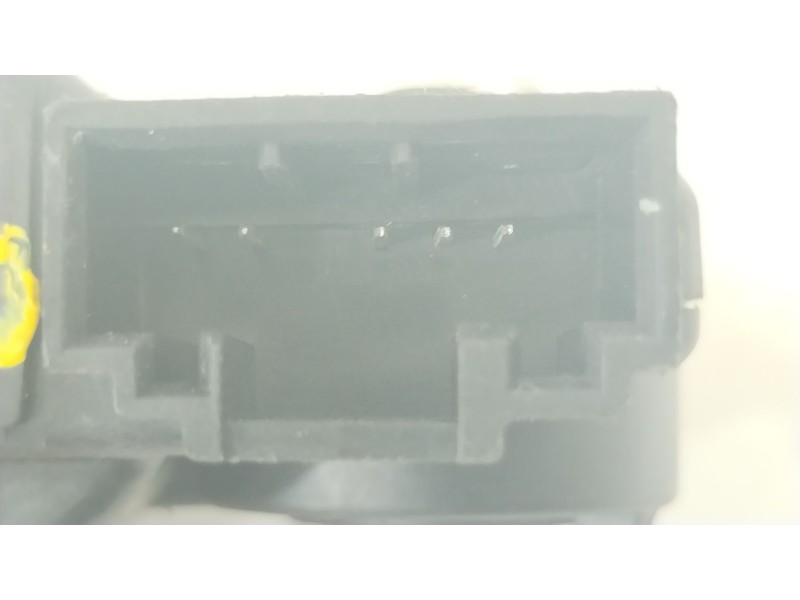Recambio de motor apertura trampillas climatizador para seat ibiza (kj1) fr referencia OEM IAM 2Q0907511C  