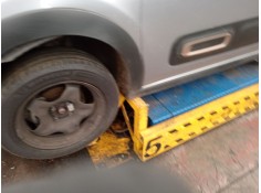 Recambio de aletin delantero izquierdo para citroën c3 iii (sx) 1.5 bluehdi 100 (sxyhyp, sxyhtu) referencia OEM IAM 9812088680  