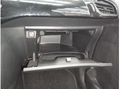 Recambio de guantera para citroën c3 iii (sx) 1.2 vti 82 lpg referencia OEM IAM    2