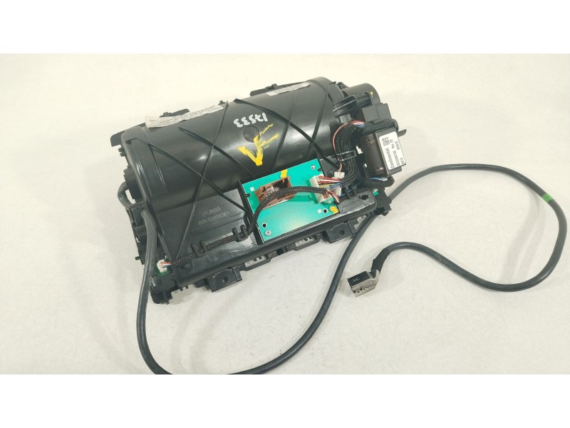 Recambio de pantalla multifuncion para peugeot 3008 i monospace (0u_) 1.6 vti referencia OEM IAM 98045606ZD  
