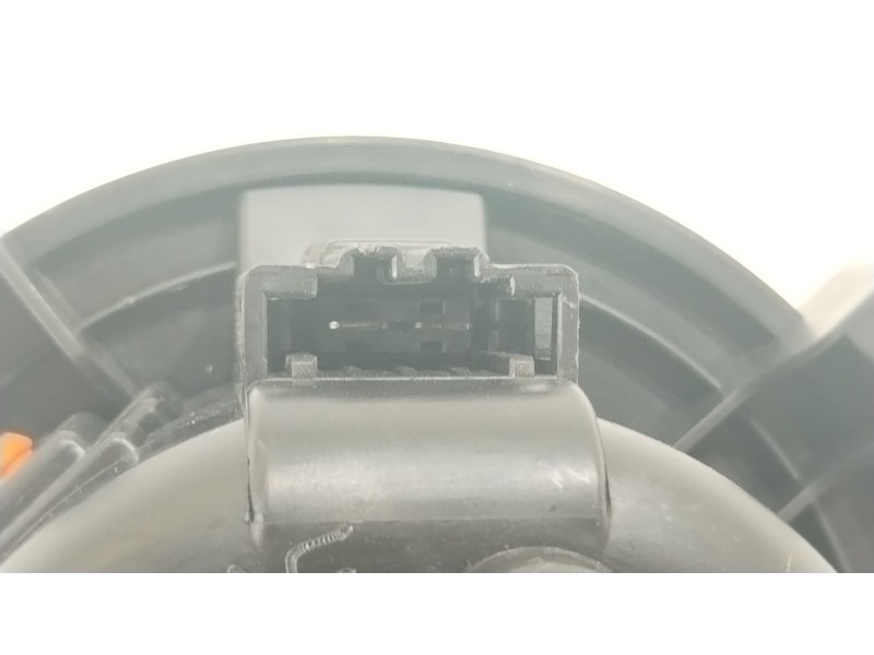 Recambio de ventilador calefaccion para peugeot 3008 i monospace (0u_) 1.6 vti referencia OEM IAM T3953002 6441CP 
