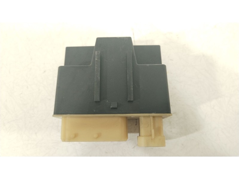 Recambio de caja precalentamiento para peugeot 3008 i monospace (0u_) 1.6 vti referencia OEM IAM 9662570880  
