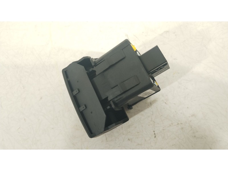 Recambio de palanca freno de mano para peugeot 3008 i monospace (0u_) 1.6 vti referencia OEM IAM 9666405677  