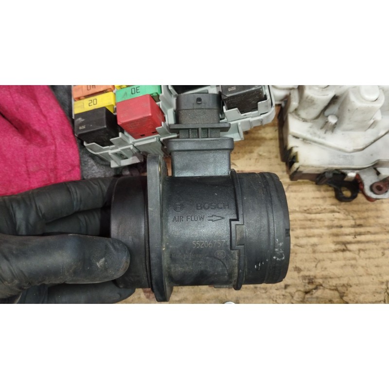 Recambio de caudalimetro para fiat doblo furgoneta/monovolumen (223_) 1.3 d multijet referencia OEM IAM 55206757 0281002980 2774