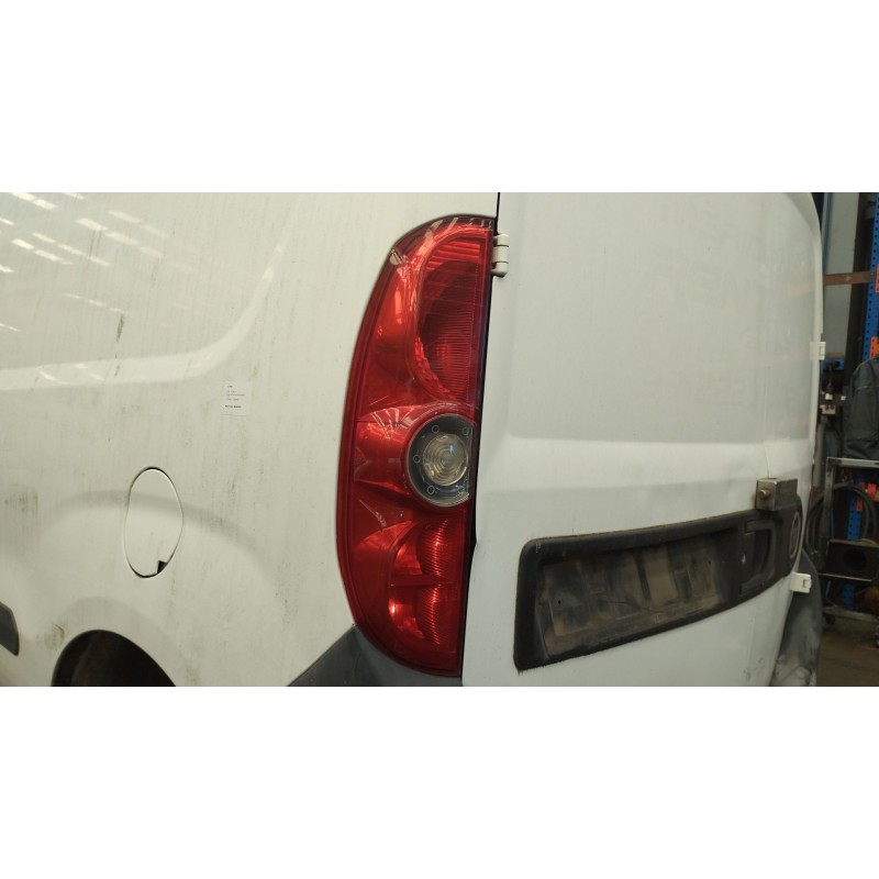 Recambio de piloto trasero izquierdo para fiat doblo furgoneta/monovolumen (223_) 1.3 d multijet referencia OEM IAM 51810674  