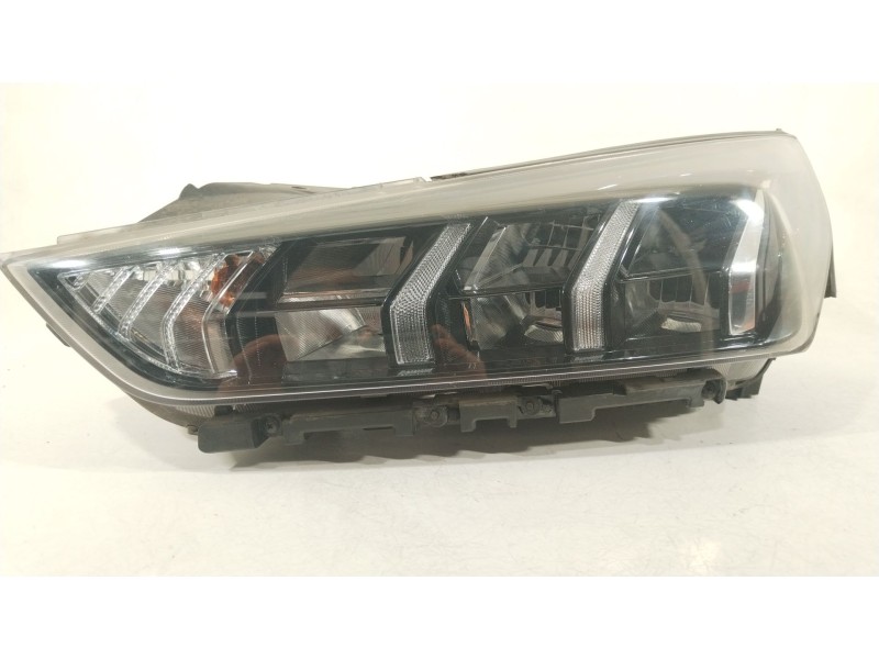 Recambio de faro izquierdo para hyundai ioniq (ae) 1.6 gdi hybrid referencia OEM IAM 92101G2200  