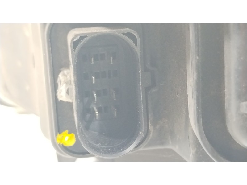 Recambio de faro derecho para seat toledo ii (1m2) 1.9 tdi referencia OEM IAM 1M1941002B 67742701 