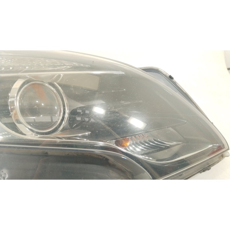 Recambio de faro derecho para opel zafira tourer c (p12) 2.0 cdti (75) referencia OEM IAM 13399859 030126320200 