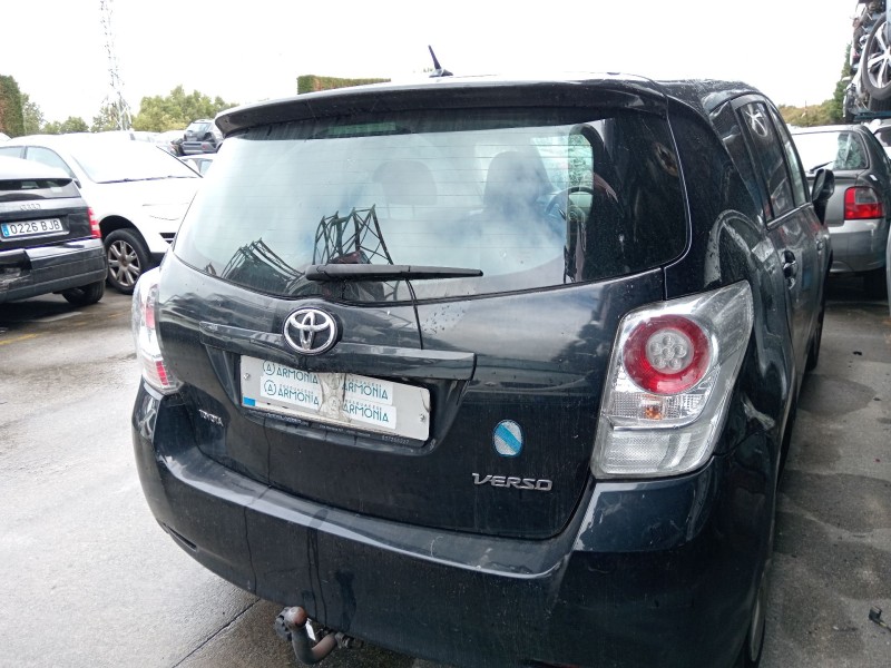 toyota verso (_r2_) del año 2010
