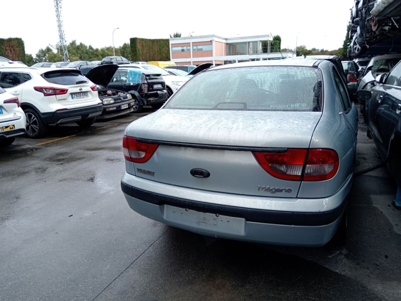 renault megane i classic (la0/1_) del año 2002