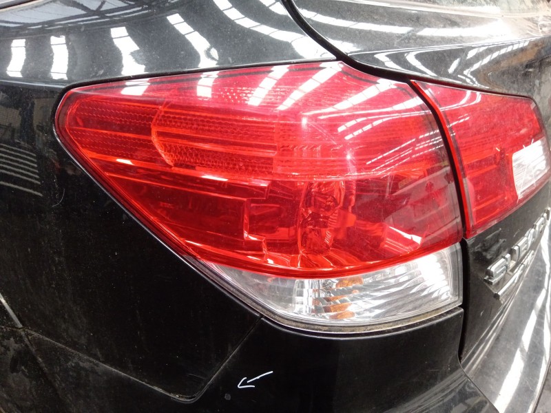 Recambio de piloto trasero izquierdo para subaru legacy lim. b14 limited referencia OEM IAM 84912AJ100  