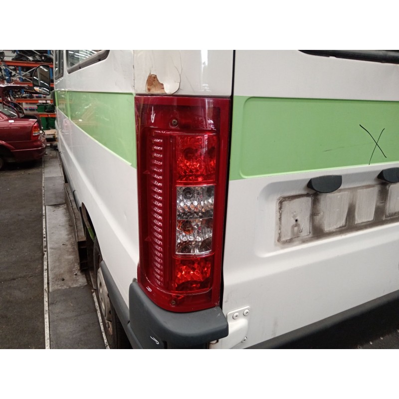Recambio de piloto trasero izquierdo para citroën jumper i autobús (230p) 2.8 hdi referencia OEM IAM 6350AR  