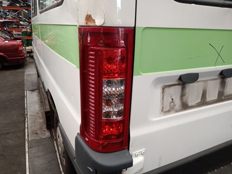 Recambio de piloto trasero izquierdo para citroën jumper i autobús (230p) 2.8 hdi referencia OEM IAM 6350AR  