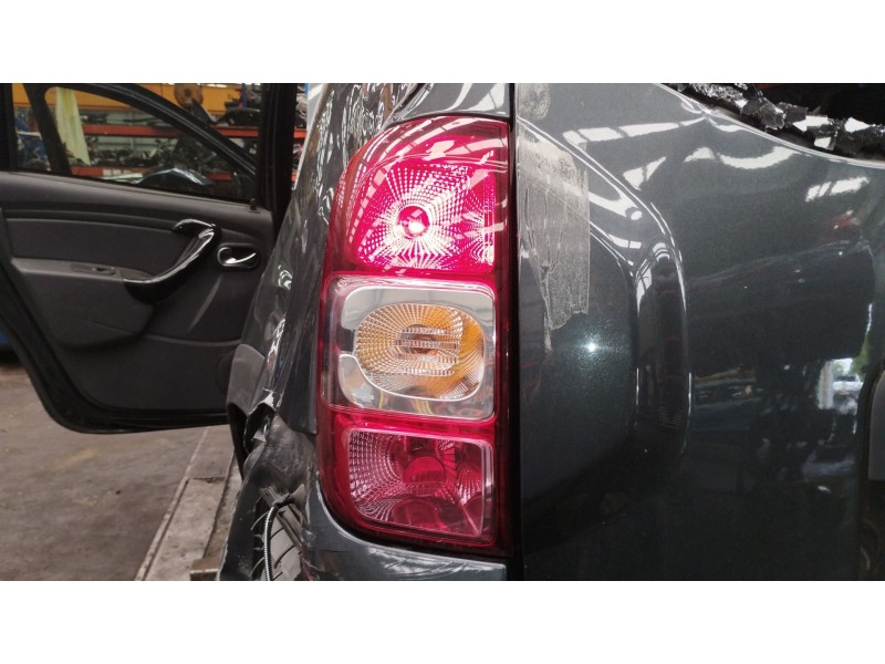 Recambio de piloto trasero izquierdo para dacia duster (hs_) 1.5 dci referencia OEM IAM   