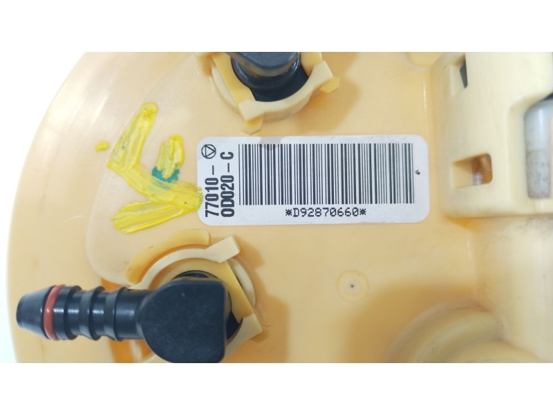 Recambio de bomba combustible para toyota yaris (_p9_) 1.4 d-4d (nlp90_) referencia OEM IAM 770100D020  