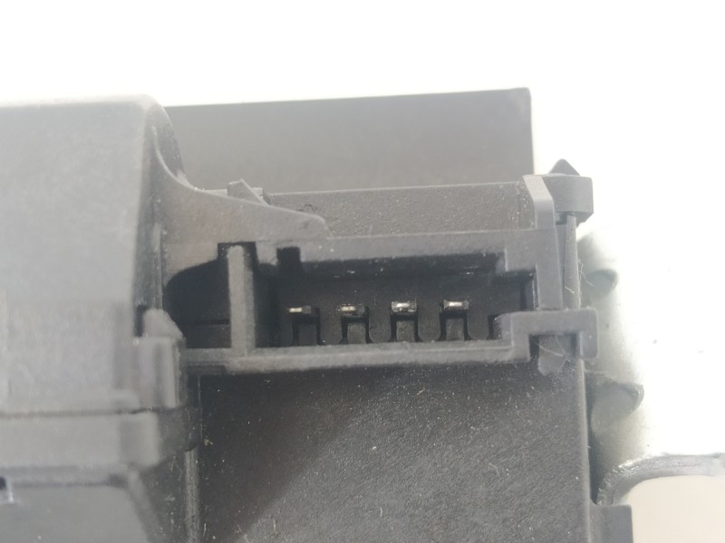 Recambio de cerradura maletero / porton para fiat nuova 500 (150) by gucci referencia OEM IAM 55701971  