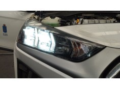Recambio de faro derecho para hyundai ioniq (ae) 1.6 gdi hybrid referencia OEM IAM 92102G2200 92101G2200 