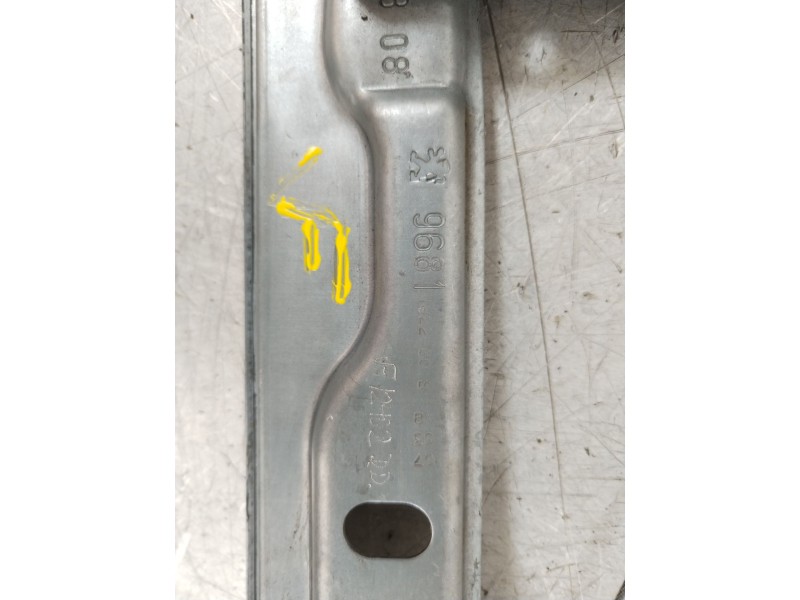 Recambio de elevalunas delantero derecho para peugeot 207 confort referencia OEM IAM 9681182280 400912D 9222W9