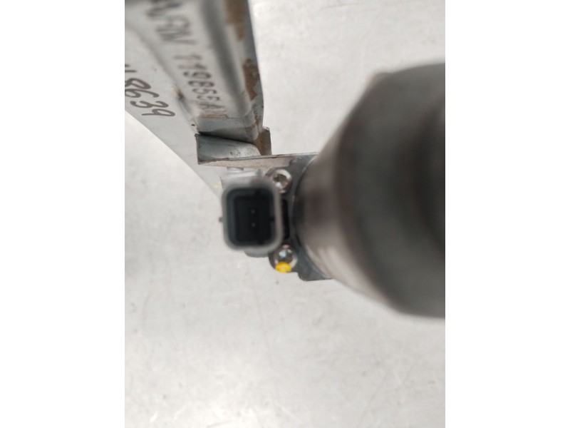 Recambio de elevalunas delantero derecho para peugeot 207 confort referencia OEM IAM 9681182280 400912D 9222W9