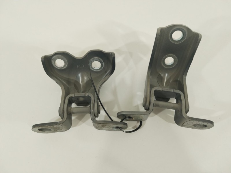 Recambio de bisagra puerta delantera derecha para hyundai i20 iii (bc3, bi3) 1.2 referencia OEM IAM 793201Y000  793251Y000