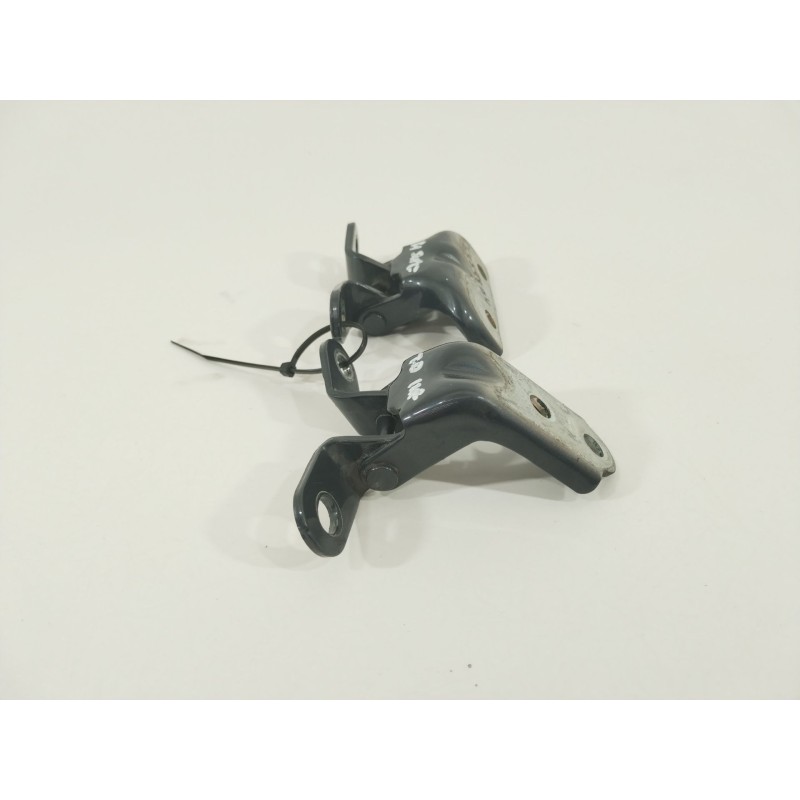 Recambio de bisagra puerta trasera derecha para hyundai i20 iii (bc3, bi3) 1.2 referencia OEM IAM 794203K000  793202H000