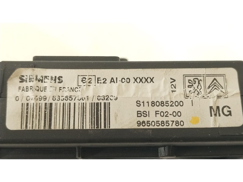 Recambio de caja reles / fusibles para citroën c2 (jm_) 1.4 hdi referencia OEM IAM 9650585780 S118085200I BSIF0200