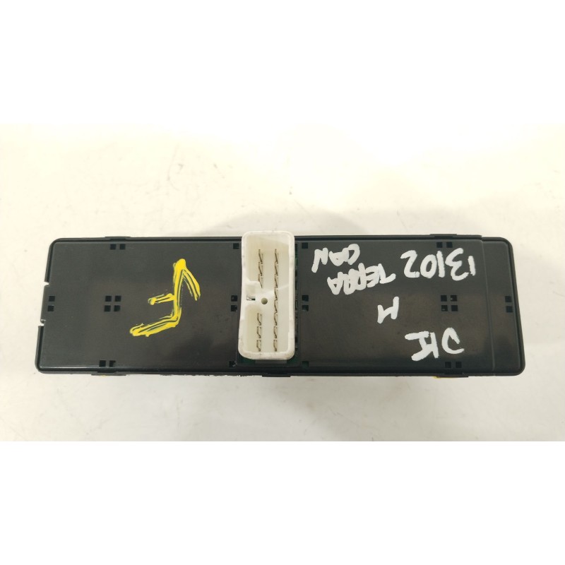 Recambio de mando elevalunas delantero izquierdo para hyundai terracan (hp) 2.9 crdi full referencia OEM IAM 621W04290 93501H111