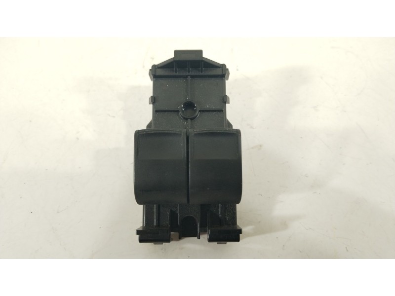 Recambio de mando elevalunas delantero izquierdo para toyota aygo (_b4_) 1.0 (kgb40) referencia OEM IAM 848200H010 CZ1140F7NA 