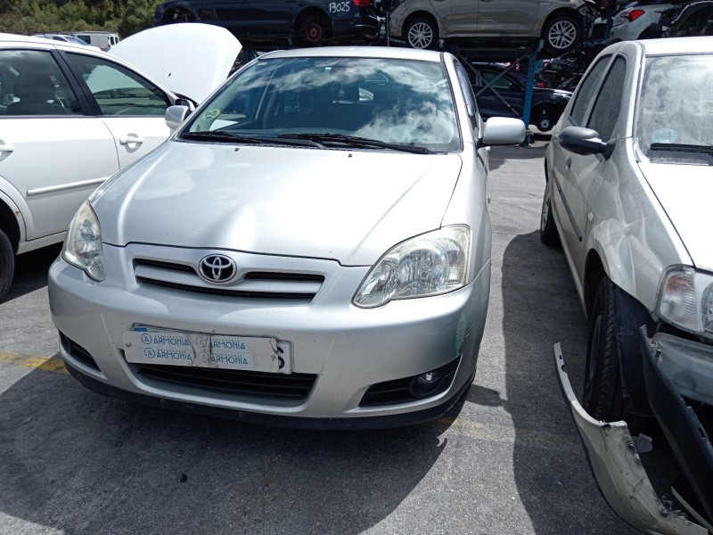 toyota corolla (_e12_) del año 2009