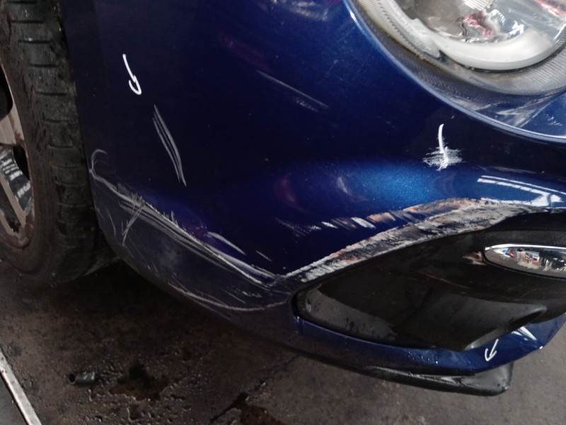 Recambio de paragolpes delantero para fiat 500l (351_, 352_) 1.4 (199lyb1b) referencia OEM IAM   