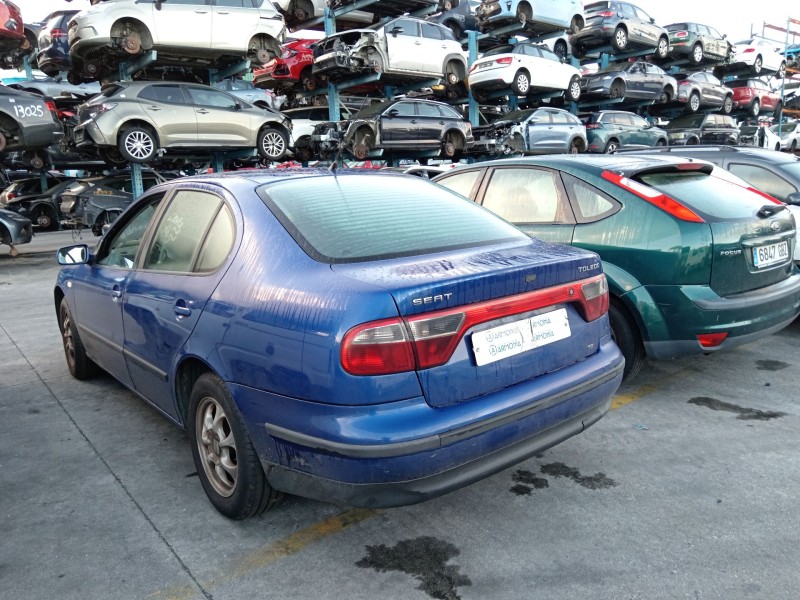 seat toledo ii (1m2) del año 2000