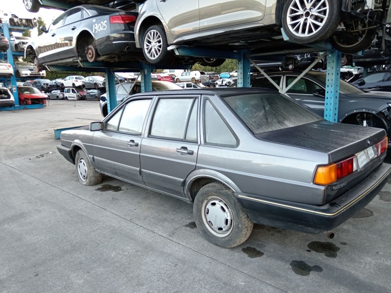 volkswagen santana (32b) del año 1985