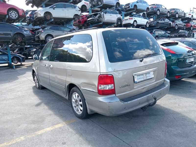 kia carnival ii (gq) del año 2006