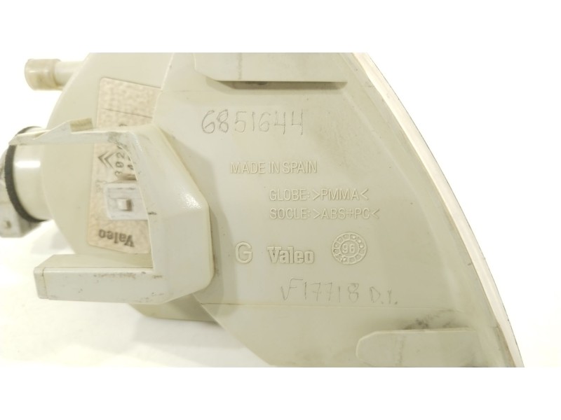 Recambio de piloto delantero izquierdo para peugeot partner monospace (5_, g_) 1.9 d referencia OEM IAM 9621302680 67724571 