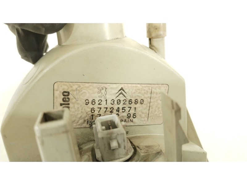 Recambio de piloto delantero izquierdo para peugeot partner monospace (5_, g_) 1.9 d referencia OEM IAM 9621302680 67724571 