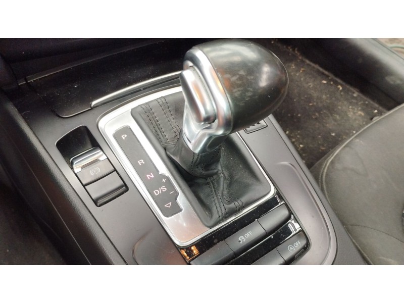 Recambio de palanca cambio para audi a4 b8 (8k2) 2.0 tdi referencia OEM IAM 8K1713041T  