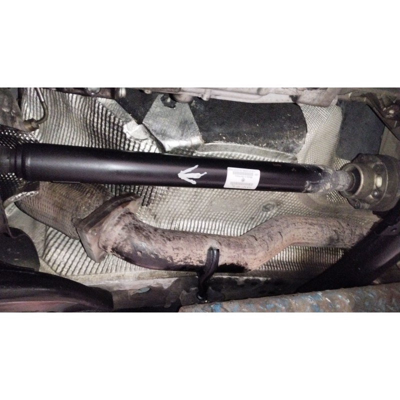 Recambio de transmision central delantera para volkswagen touareg (7la, 7l6, 7l7) 2.5 r5 tdi referencia OEM IAM 7L6521101G  