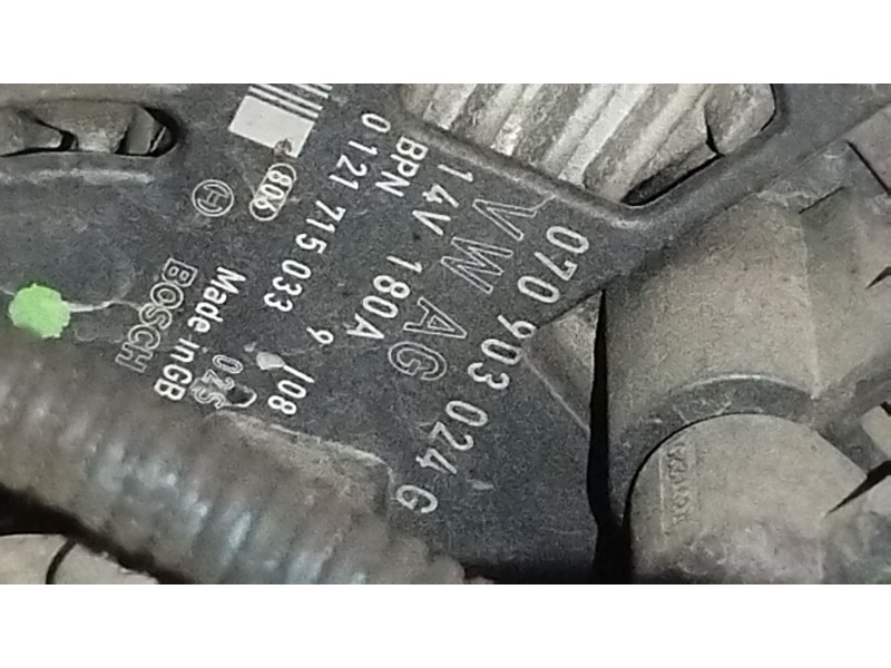 Recambio de alternador para volkswagen touareg (7la, 7l6, 7l7) 2.5 r5 tdi referencia OEM IAM 070903024G 0121715033 