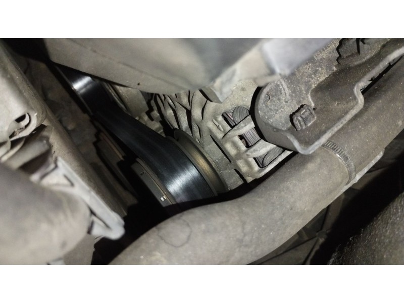 Recambio de alternador para renault scénic iii (jz0/1_) 1.5 dci referencia OEM IAM 231004554R FG15T056 