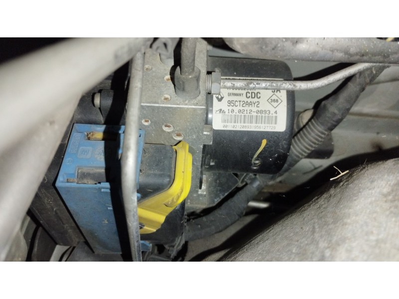 Recambio de abs para renault scénic iii (jz0/1_) 1.5 dci referencia OEM IAM 476605296R  