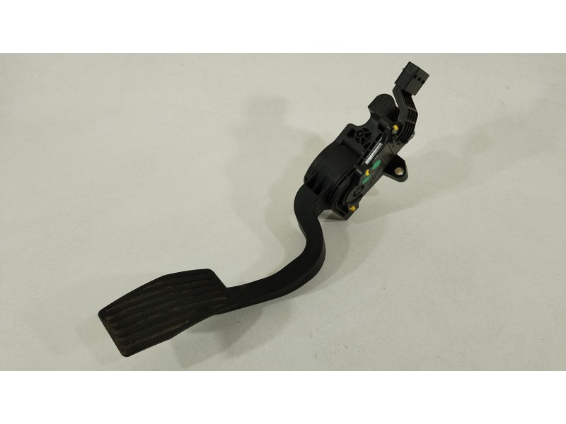 Recambio de potenciometro pedal para fiat doblo furgoneta/monovolumen (223_) 1.3 d multijet referencia OEM IAM 51831864 02807551
