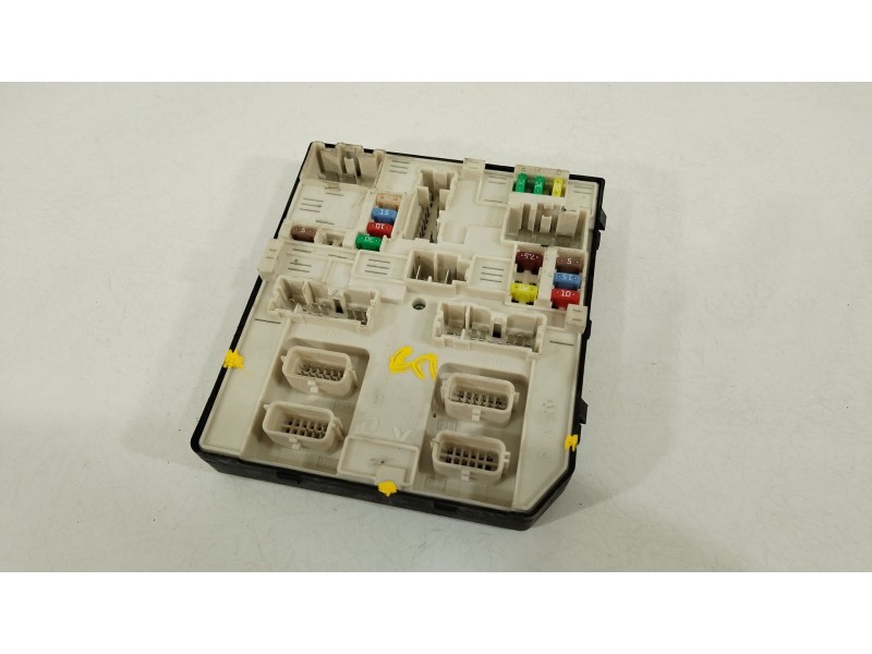 Recambio de caja reles / fusibles para renault scénic iii (jz0/1_) 1.5 dci referencia OEM IAM 284B62069R USM2010 