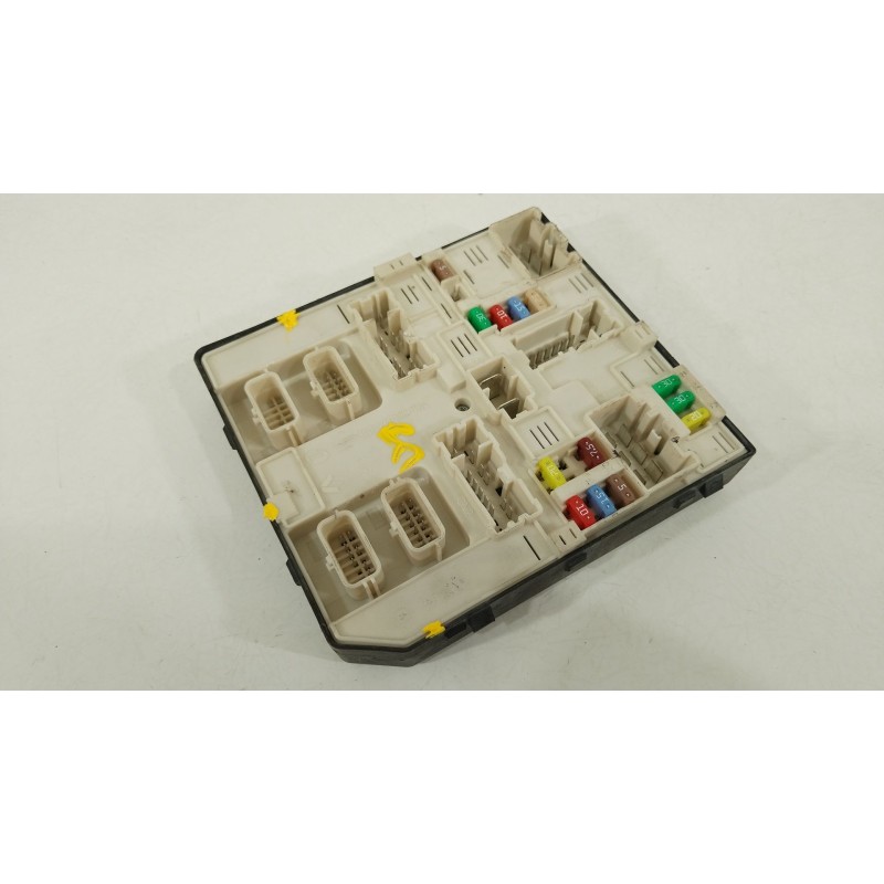 Recambio de caja reles / fusibles para renault scénic iii (jz0/1_) 1.5 dci referencia OEM IAM 284B62069R USM2010 