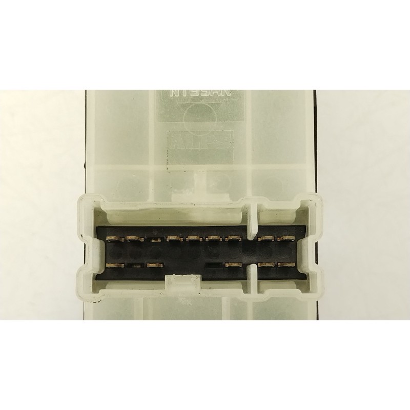Recambio de mando elevalunas delantero izquierdo para nissan qashqai i (j10, nj10) 1.5 dci referencia OEM IAM 25401JD00B  
