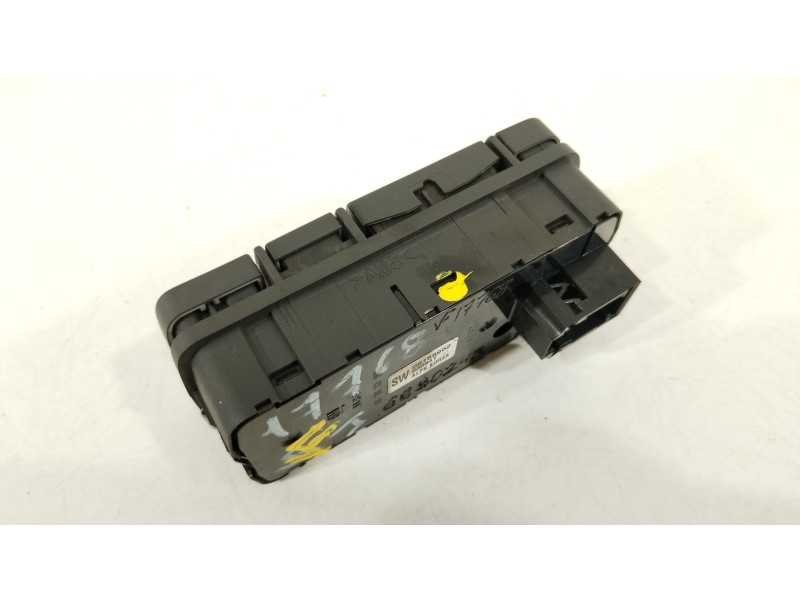 Recambio de mando elevalunas delantero izquierdo para opel vectra c (z02) 1.8 (f69) referencia OEM IAM 09185952 687833988 